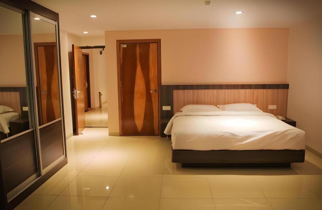 Ktc Hotel Сунгкай Екстериор снимка